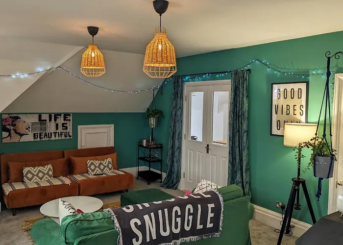 City Beach Loft Apartment Free Parking